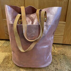 Joji and Co bucket tote